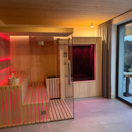 Mikulski كرينيتسا زدروي